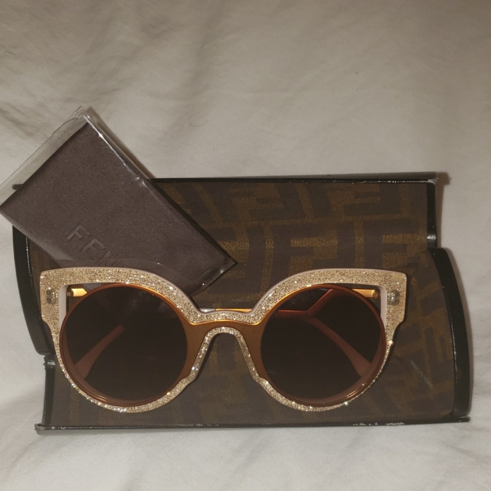 AUTHENTIC Fendi Sunglasses